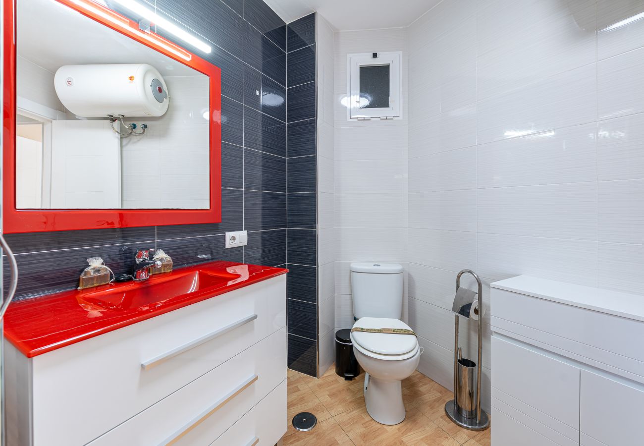 Apartamento en Arroyo de la Miel - Cómodo piso al lado de Puerto Marina