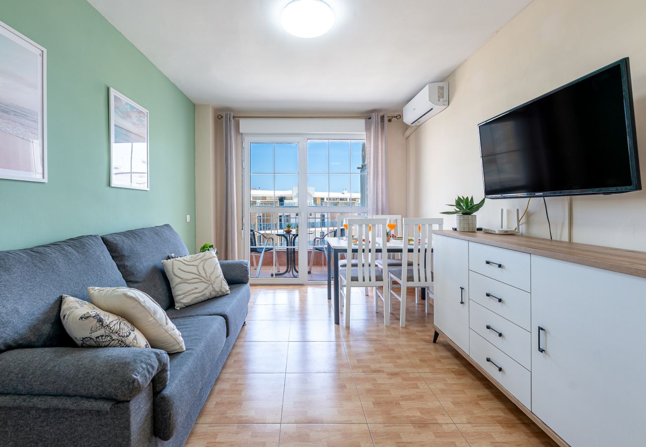 Apartamento en Arroyo de la Miel - Cómodo piso al lado de Puerto Marina