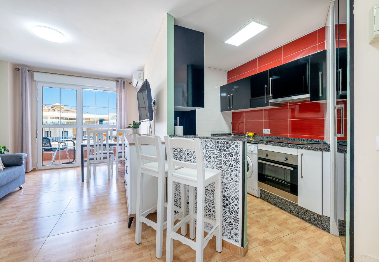 Apartamento en Arroyo de la Miel - Cómodo piso al lado de Puerto Marina