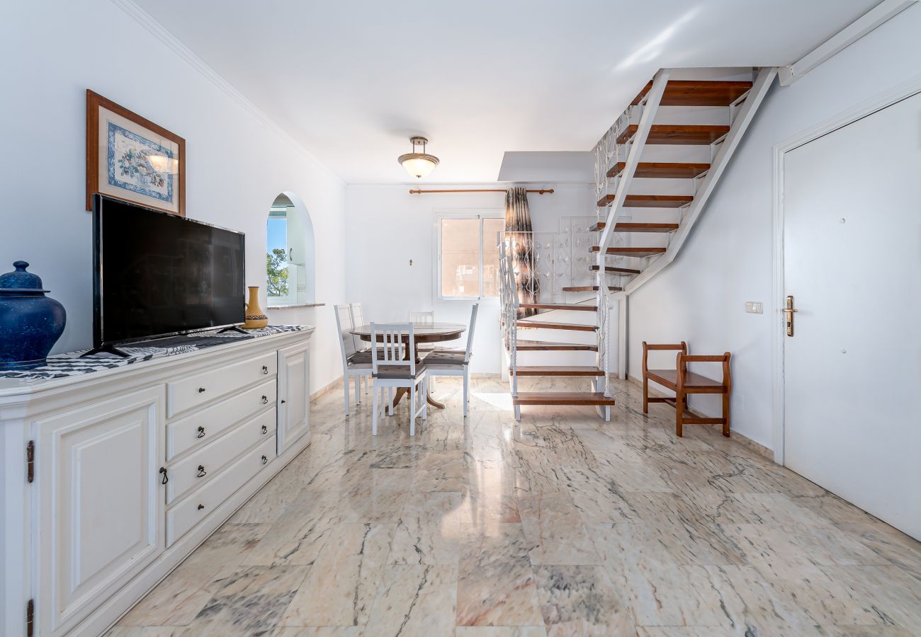 Apartamento en Arroyo de la Miel - Piso para 6 a 2 minutos de la playa 
