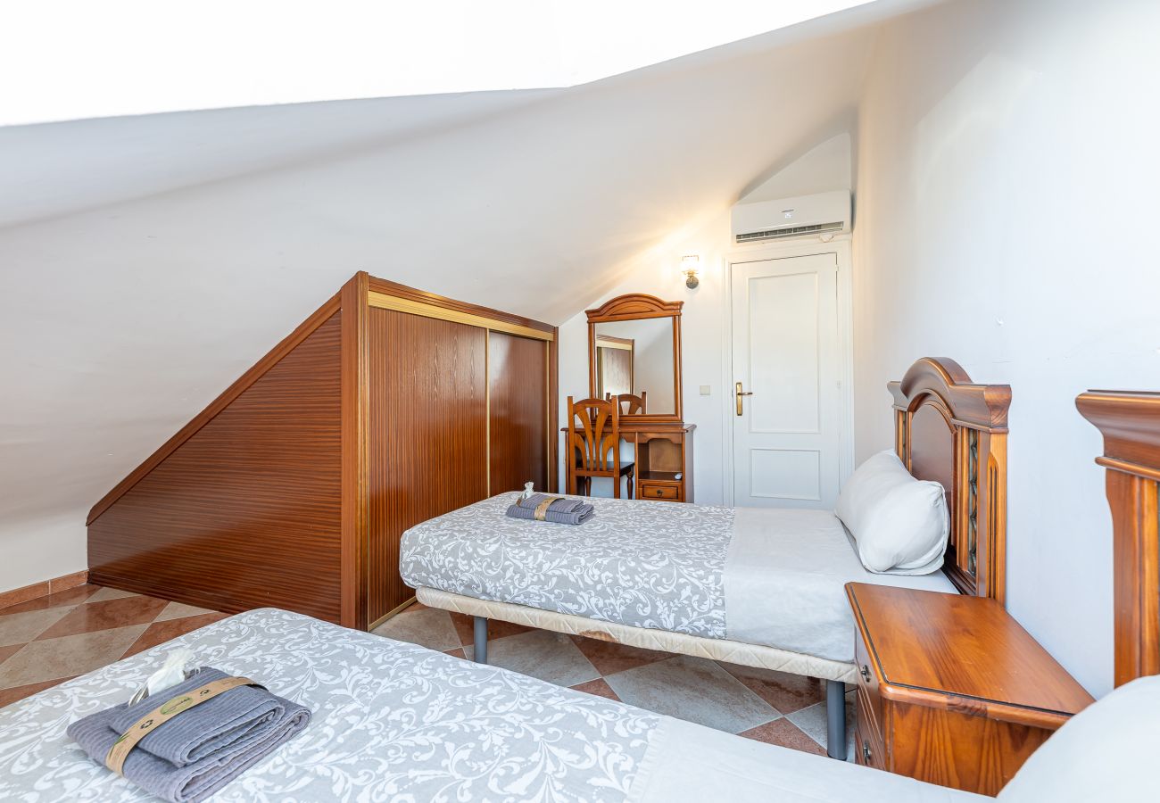 Apartamento en Arroyo de la Miel - Piso para 6 a 2 minutos de la playa 