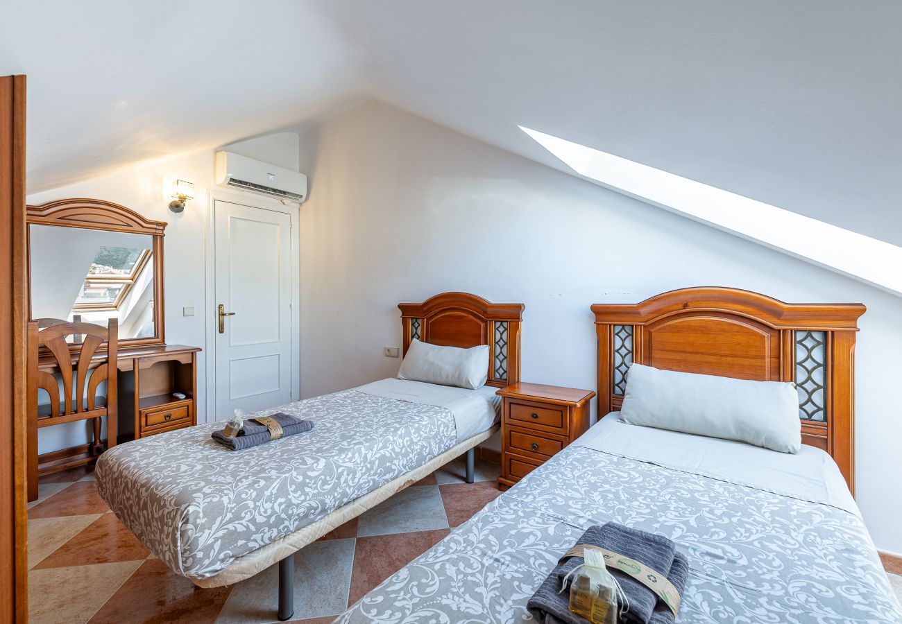 Apartamento en Arroyo de la Miel - Piso para 6 a 2 minutos de la playa 