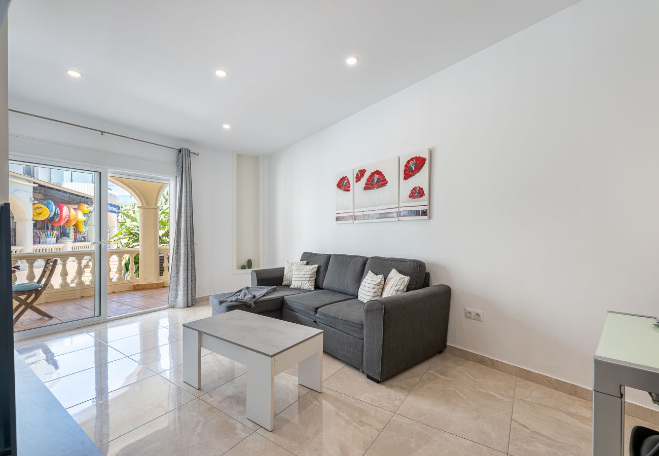 Apartamento en Benalmádena - Apartamento dentro de Puerto Marina-Playa a 1 min