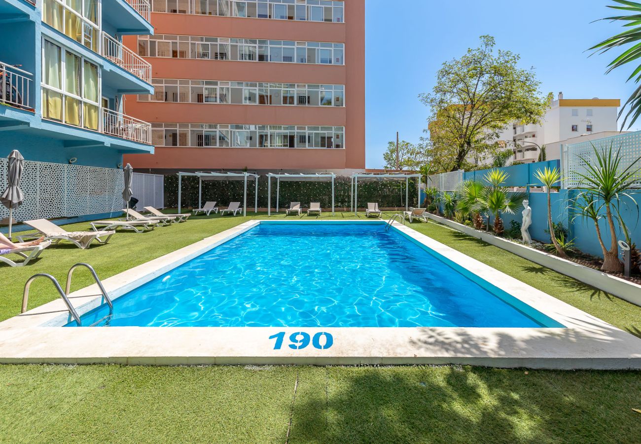 Apartamento en Torremolinos -  Apartamento para 4 en El Velero