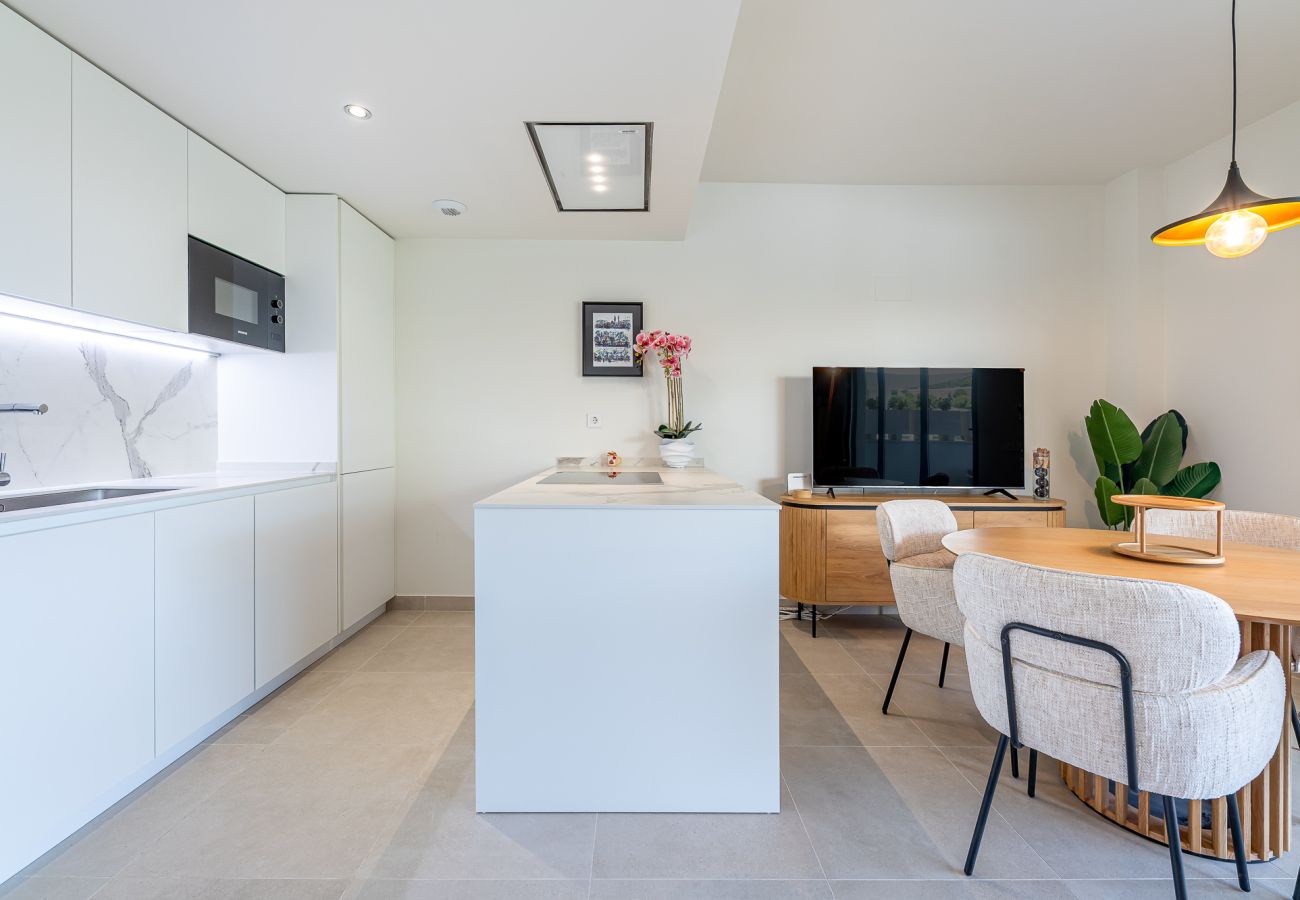 Apartamento en Benalmádena - Apartamento en Rocas Blancas para 5 con vistas