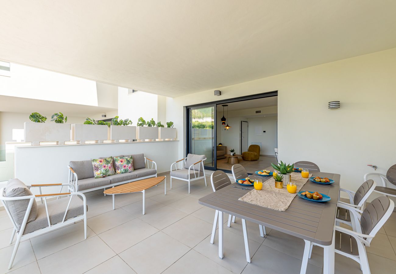Apartamento en Benalmádena - Apartamento en Rocas Blancas para 5 con vistas