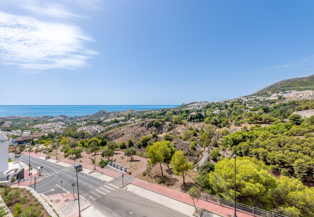 Apartamento en Benalmádena - Apartamento en Rocas Blancas para 5 con vistas