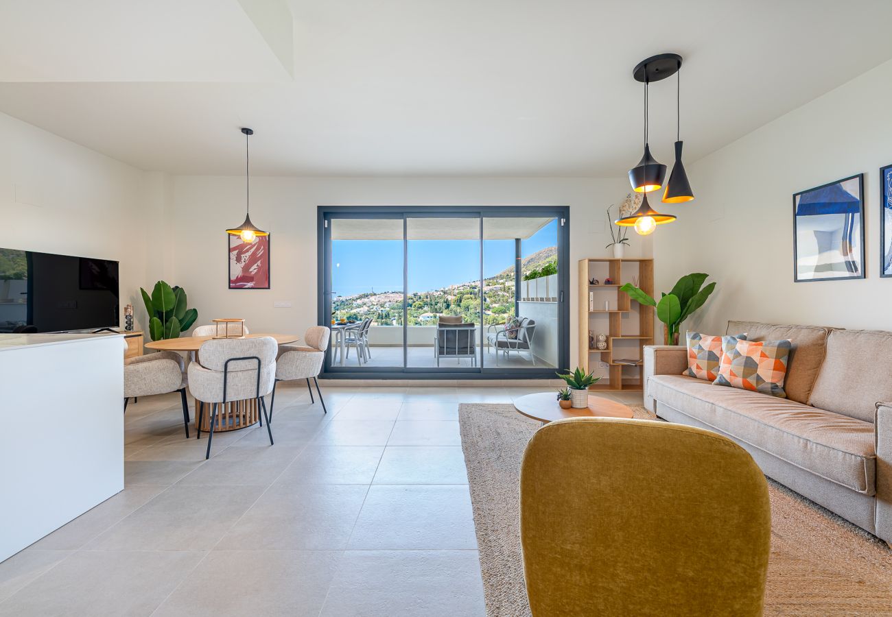 Apartamento en Benalmádena - Apartamento en Rocas Blancas para 5 con vistas