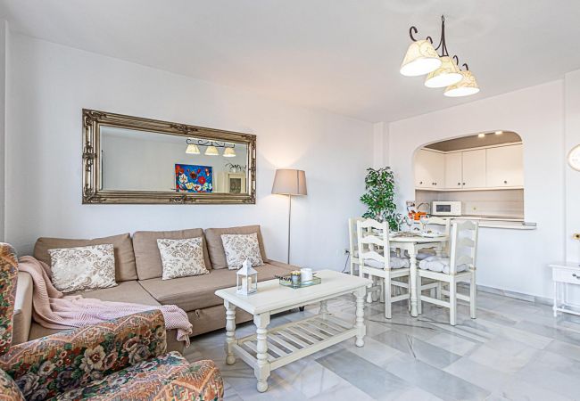 Apartment in Benalmádena - CONSUELO- Amplio piso en el centro de Benalmádena 