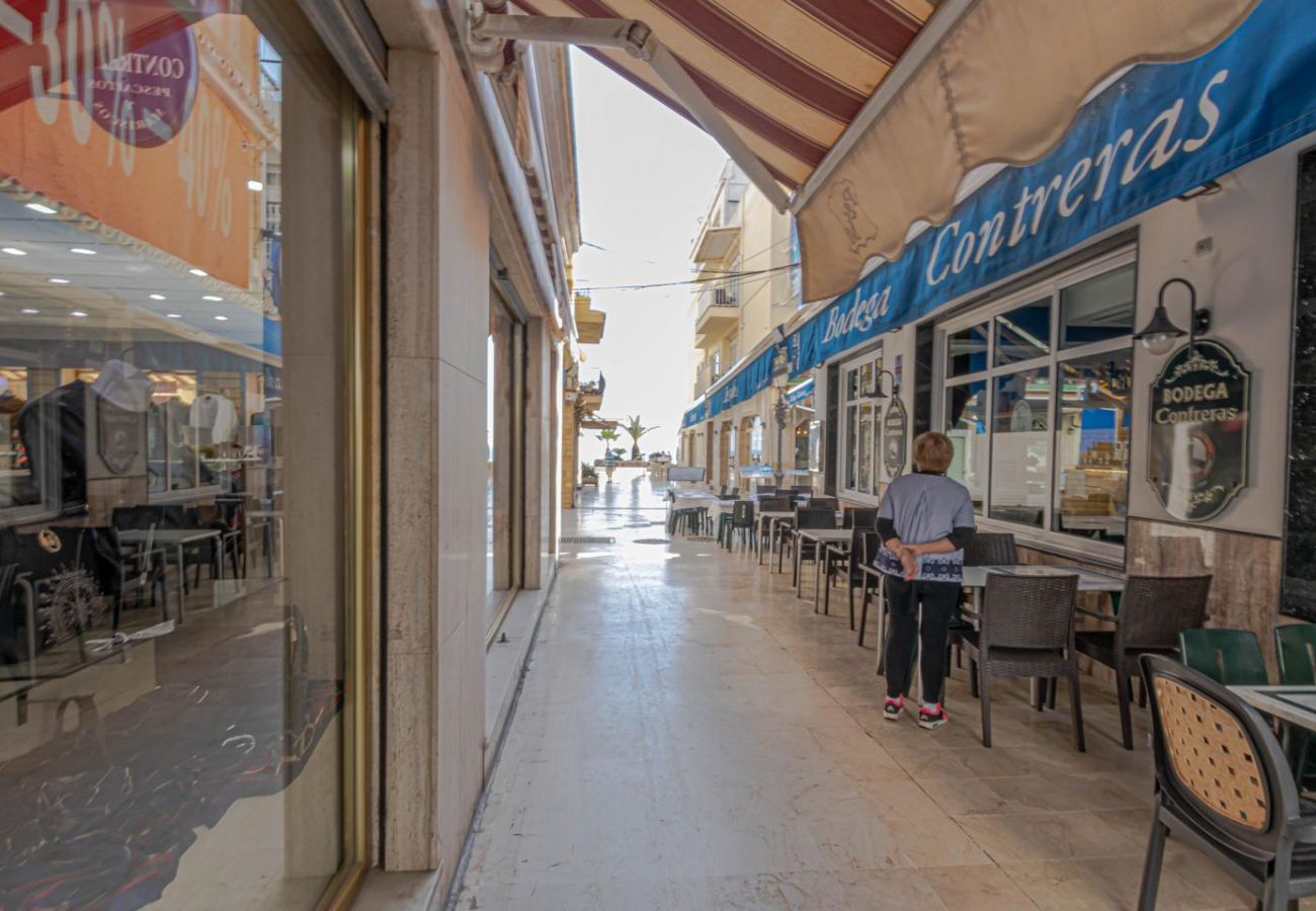 Apartment in Torremolinos - DAVID CARIHUELA · Duplex Carihuela 1 min beach