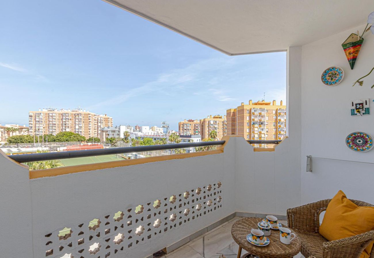 Apartment in Benalmádena - DELFINO · luminoso piso para 4 en arroyo