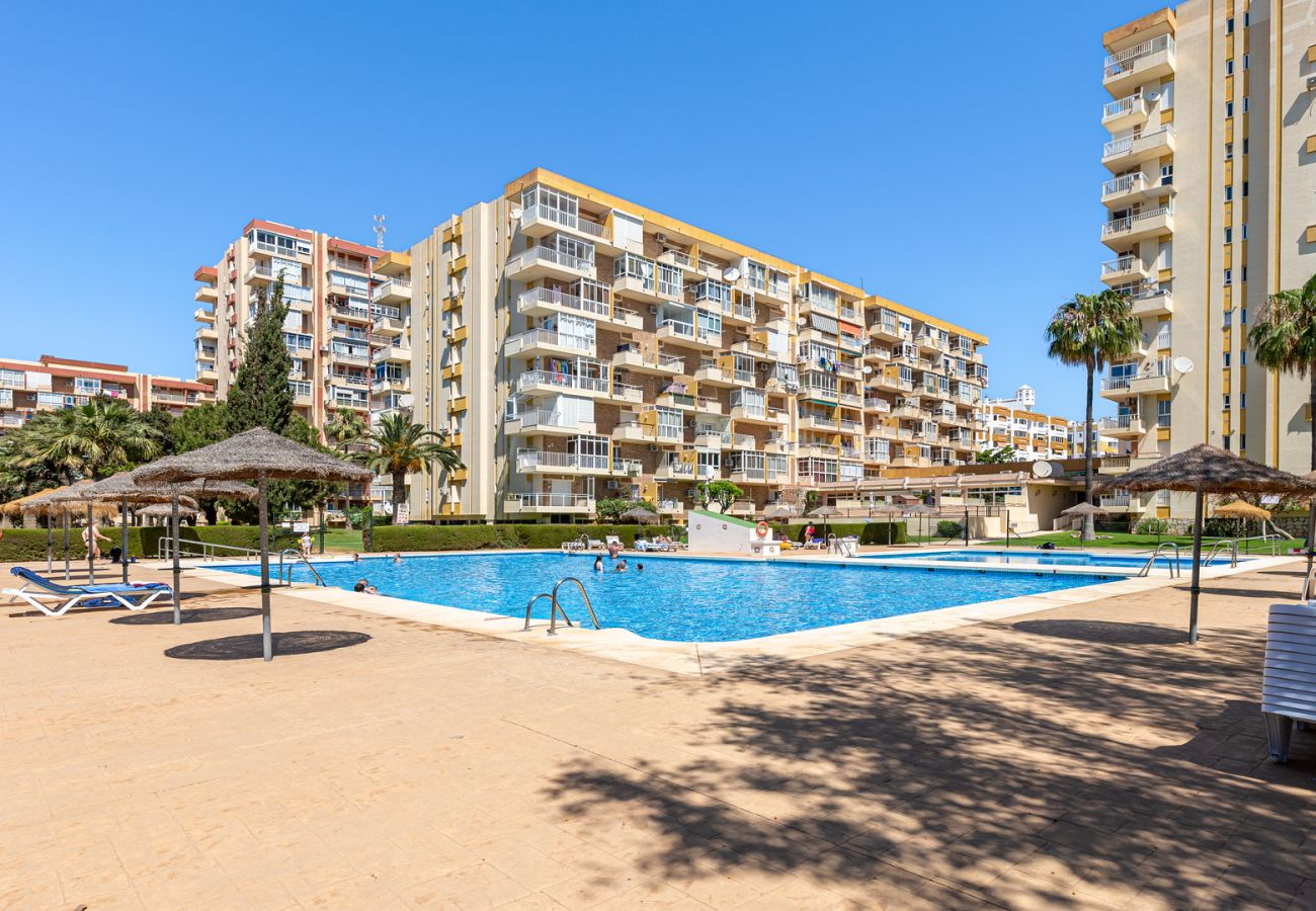 Studio in Benalmádena - Studio with sea views and pool in Aguila
