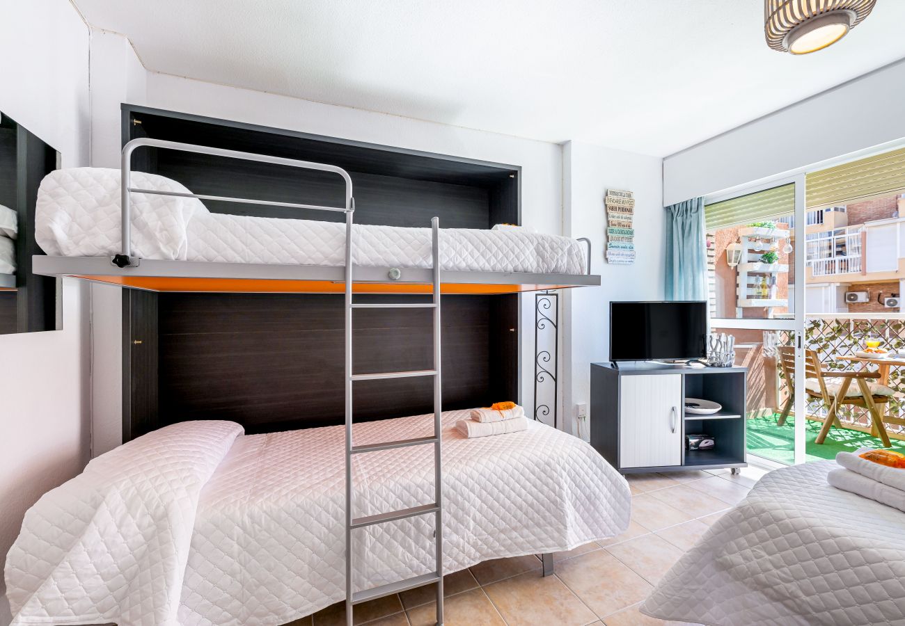 Studio in Benalmádena - Studio with sea views and pool in Aguila