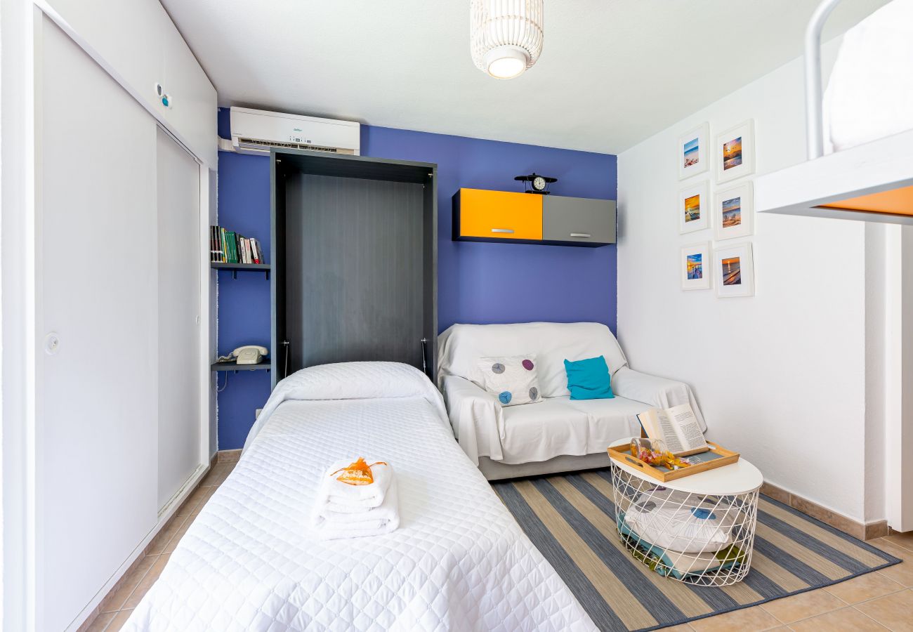 Studio in Benalmádena - Studio with sea views and pool in Aguila