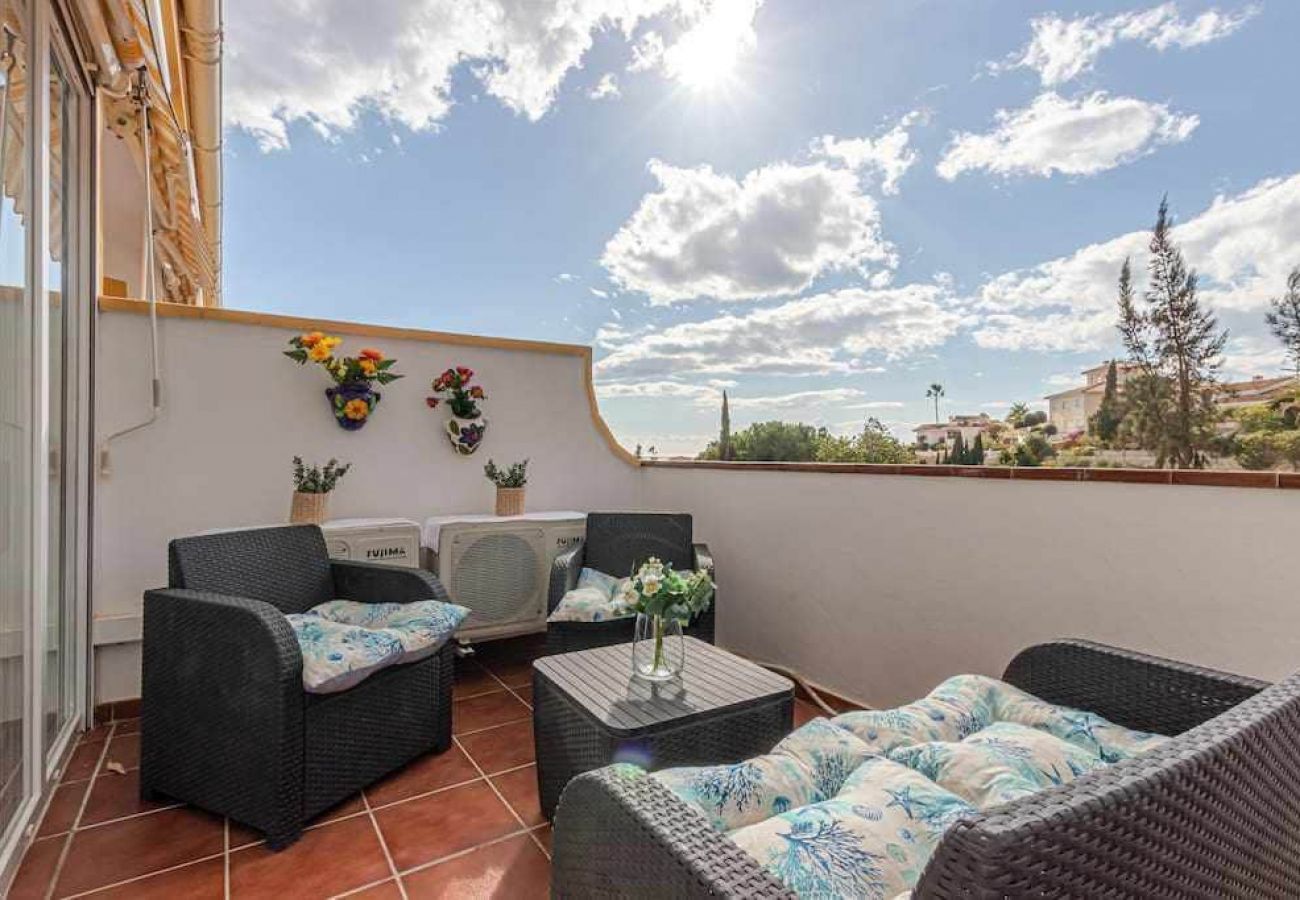 Apartment in Benalmádena - Apartment in Torremuelle with terrace and pool 