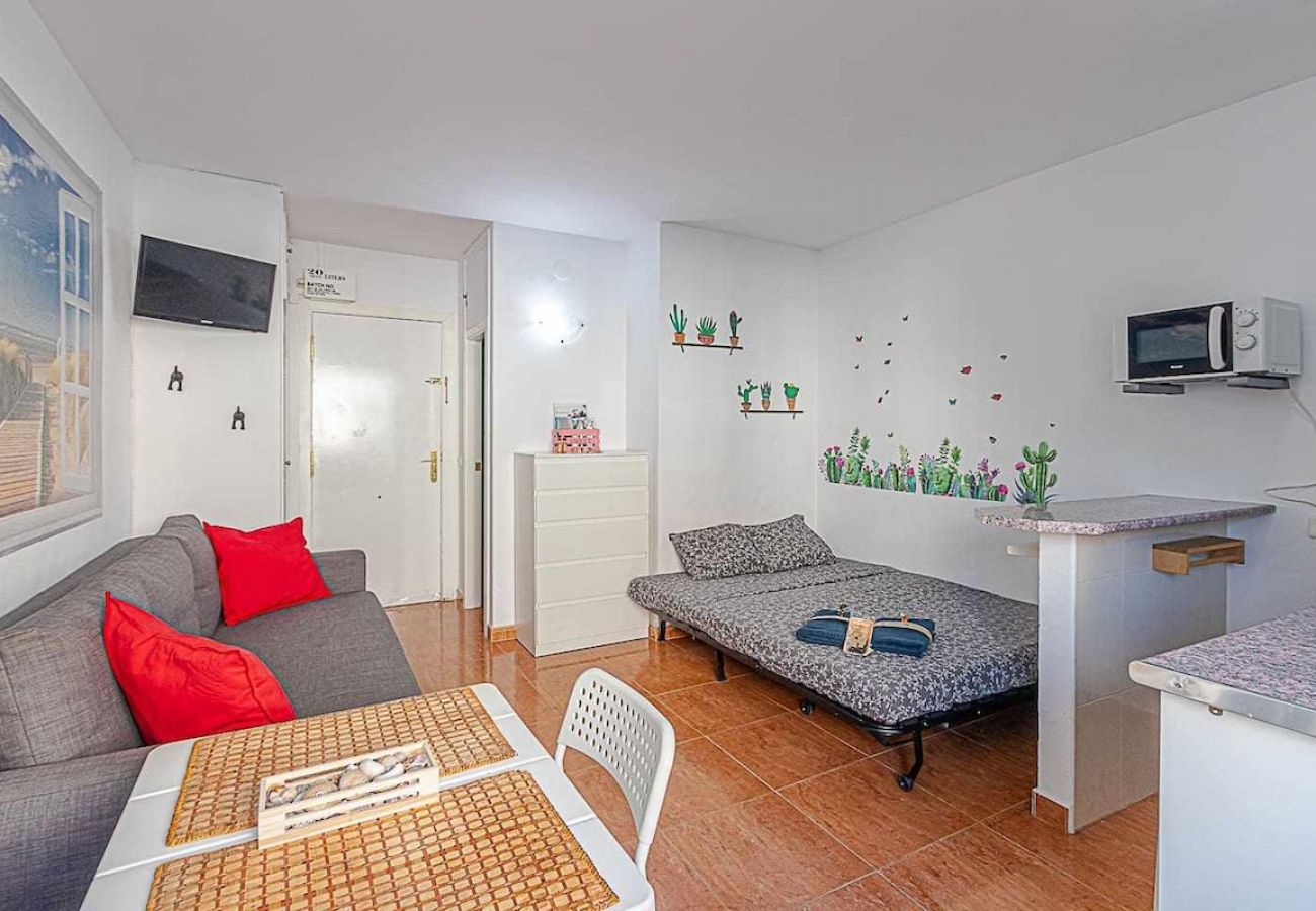 Studio in Benalmádena - 797 HR- Studio for 3 in las naciones near the beach 