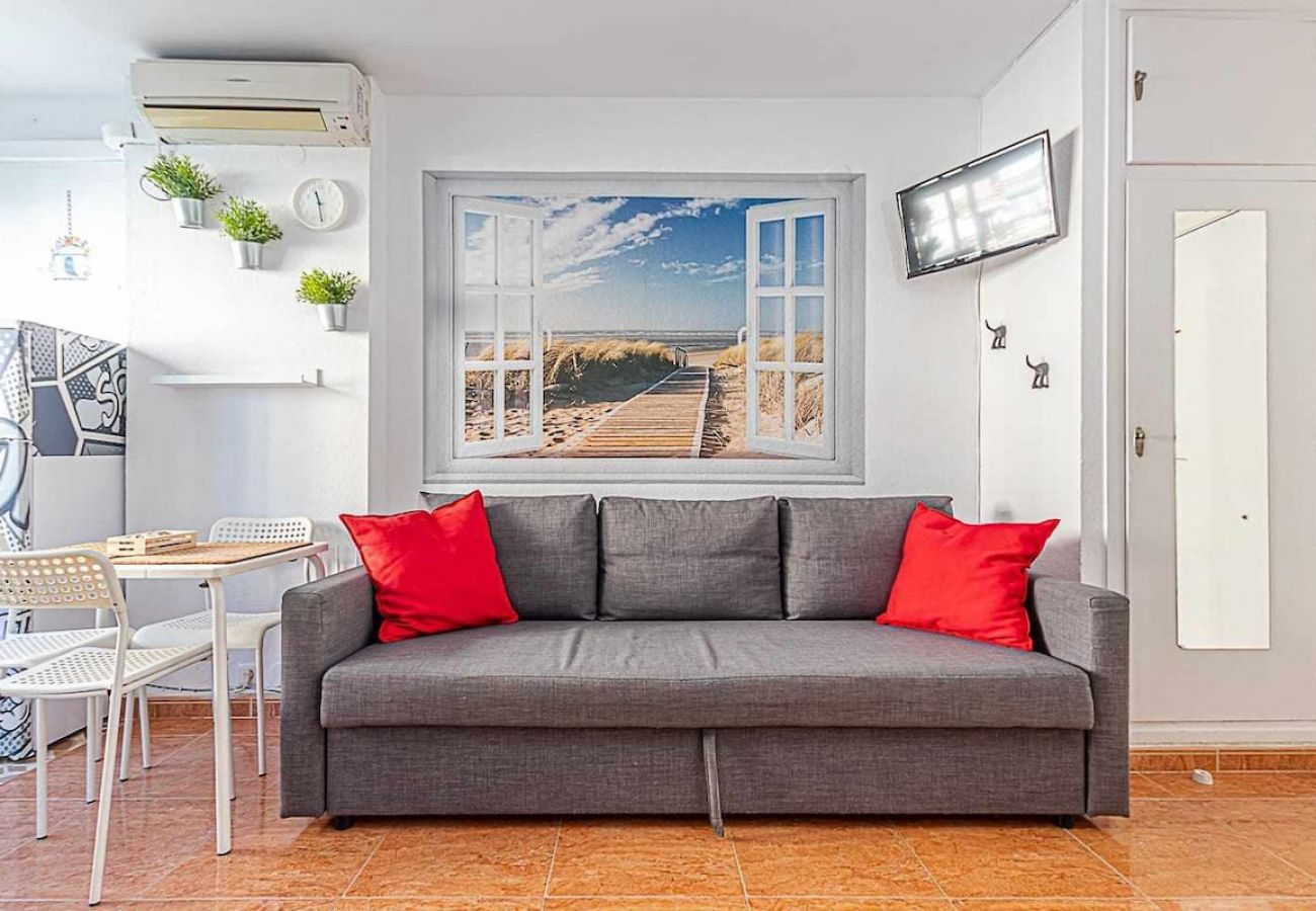 Studio in Benalmádena - 797 HR- Studio for 3 in las naciones near the beach 