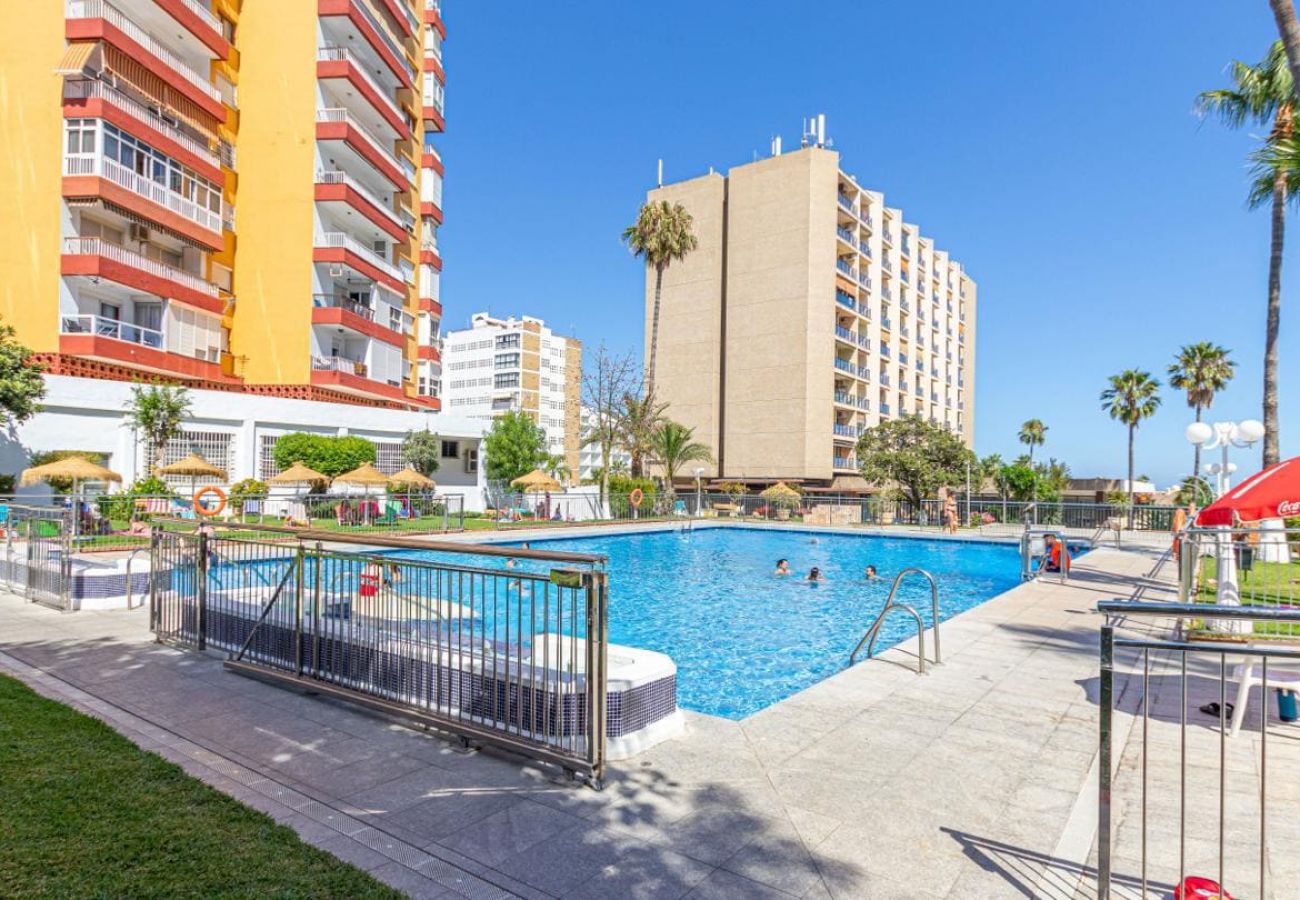 Studio in Benalmádena - Wide studio in puerto marina