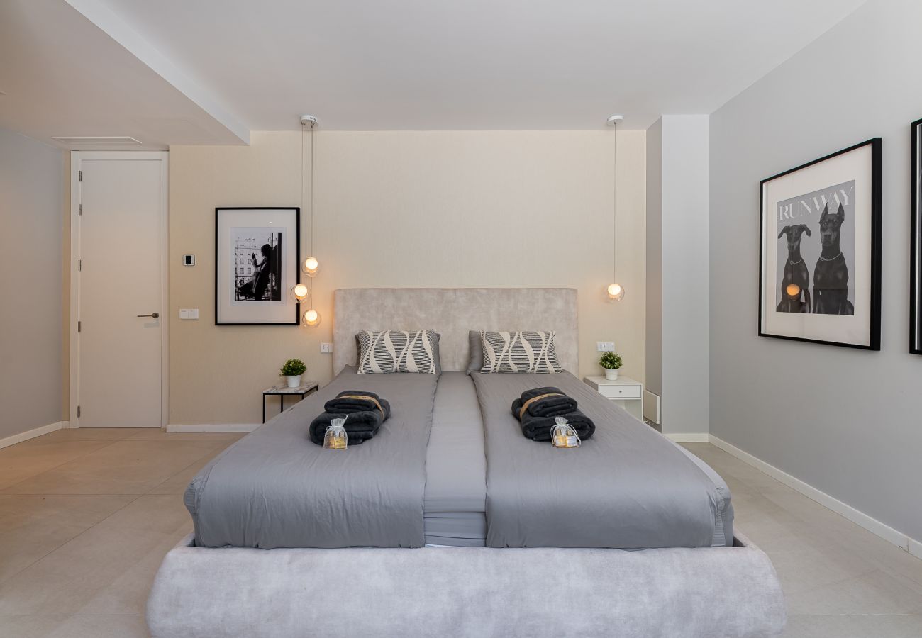 Villa in Benalmádena - Luxury and modern villa in Puerto Marina 