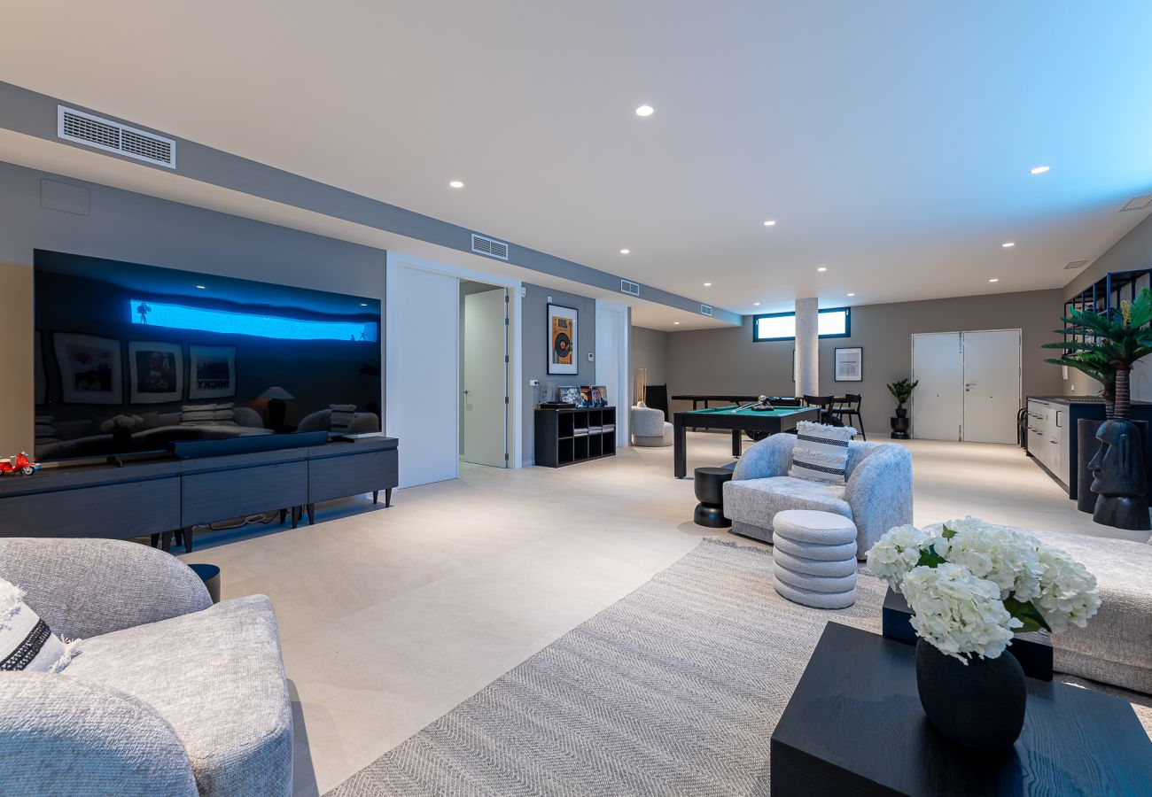 Villa in Benalmádena - Luxury and modern villa in Puerto Marina 