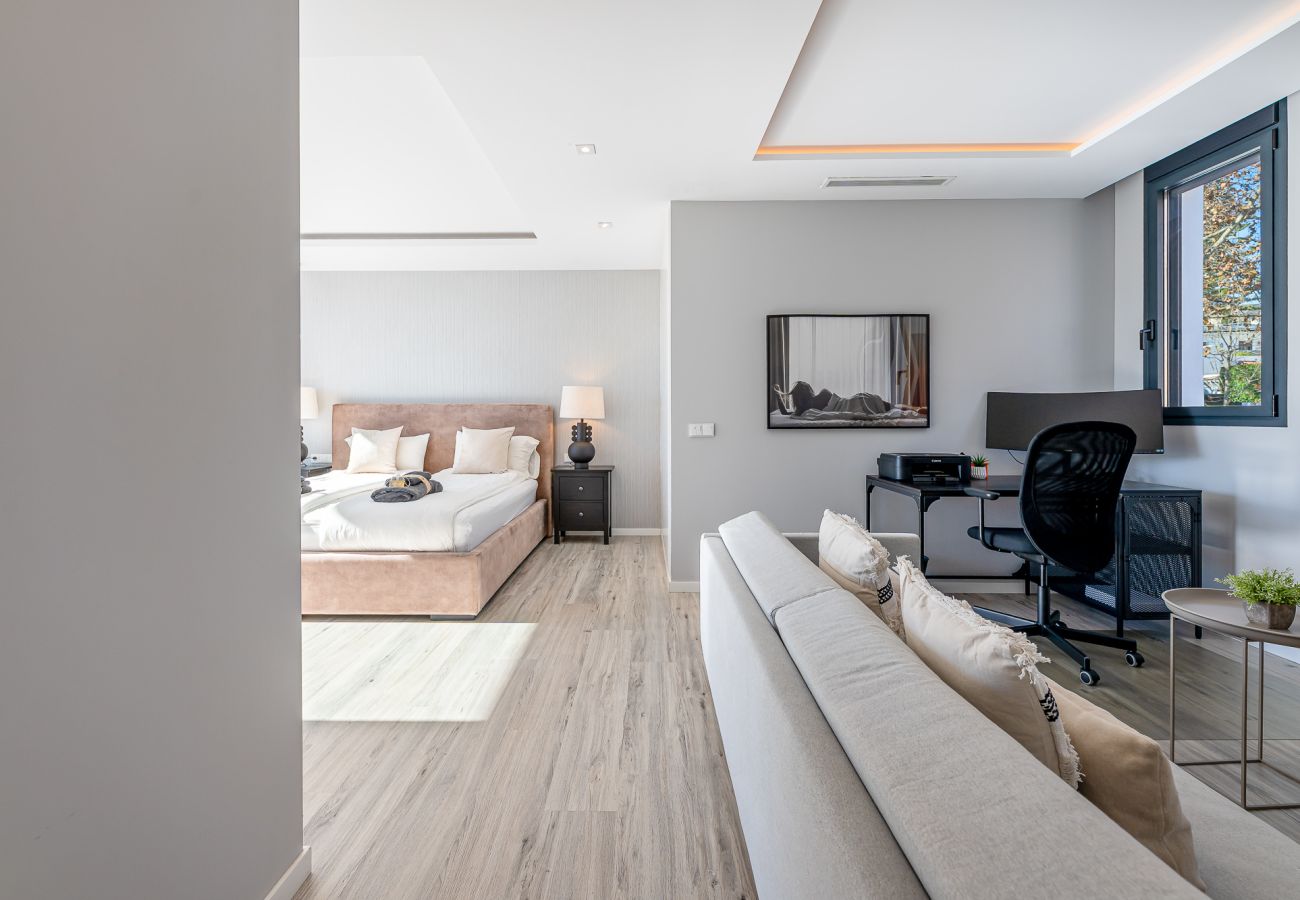 Villa in Benalmádena - Luxury and modern villa in Puerto Marina 