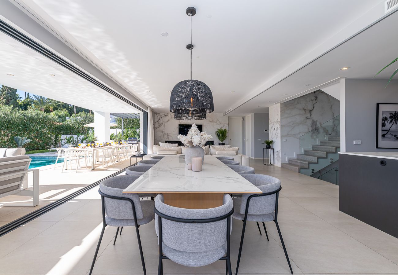 Villa in Benalmádena - Luxury and modern villa in Puerto Marina 
