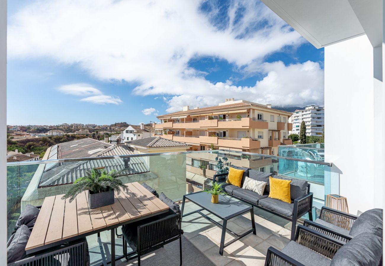 Apartment in Benalmádena - Luxurious 2-bedroom apartment in Benalmadena