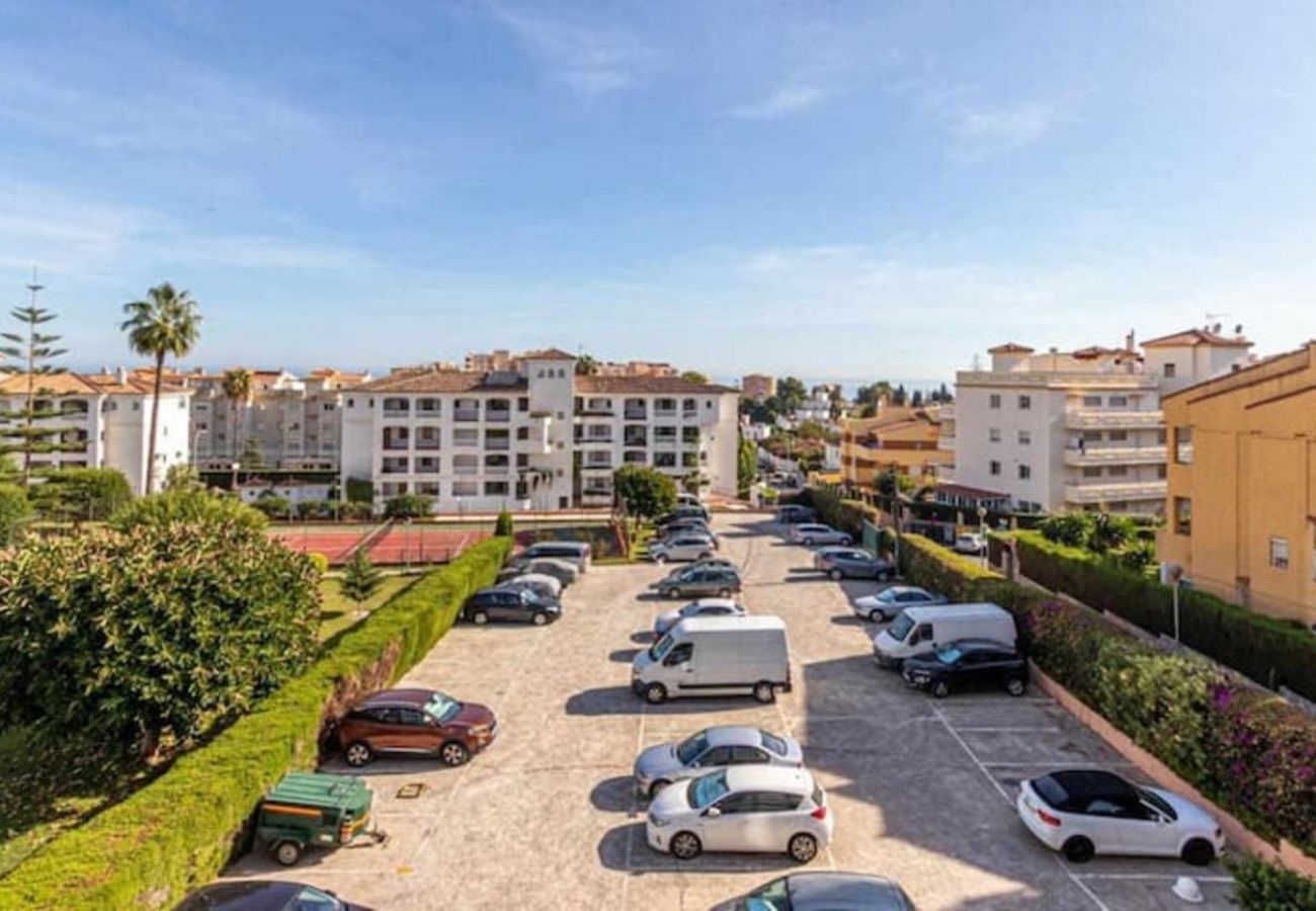 Residence in Torremolinos - Spacious appartment for 6 in Torremolinos 