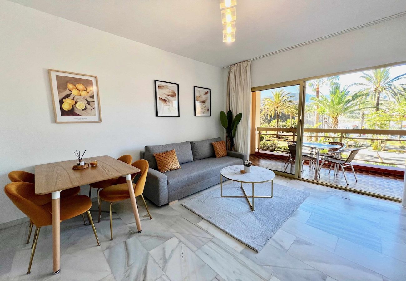 Apartment in Benalmádena - Apartament in sunset beach in front of the sea 