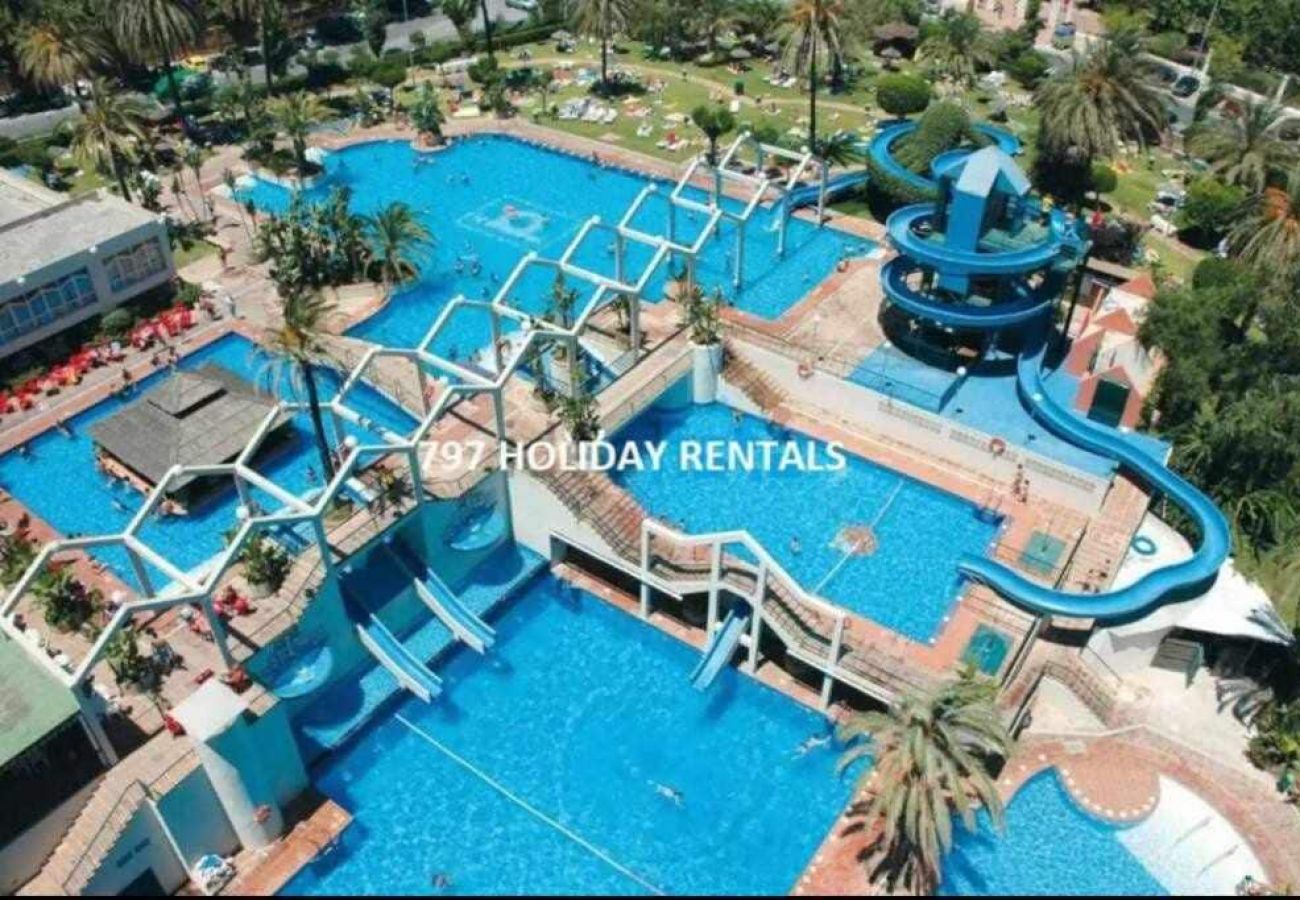 Apartment in Benalmádena - Flat in Benalbeach with sea view and swimming pool 