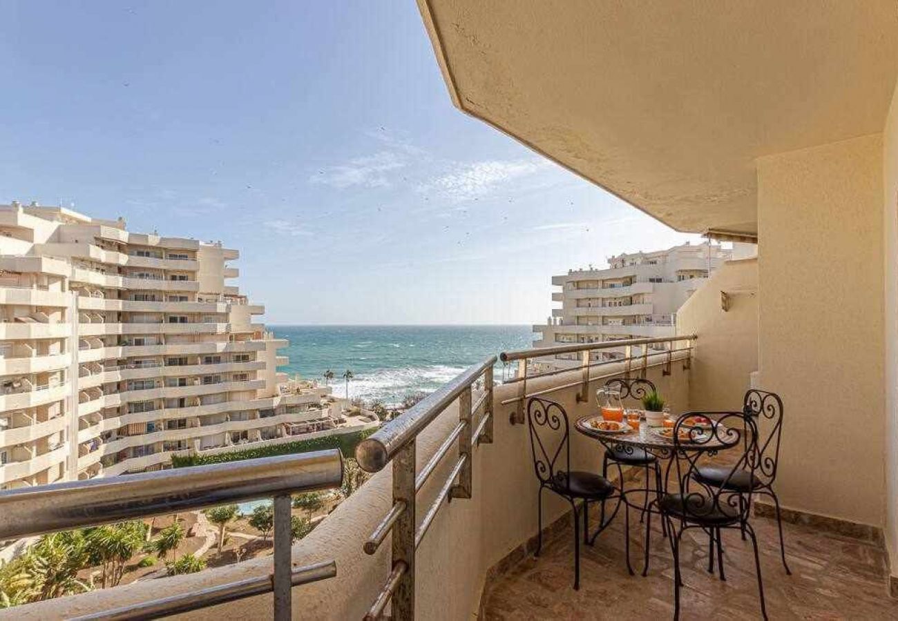 Apartment in Benalmádena - Flat in Benalbeach with sea view and swimming pool 