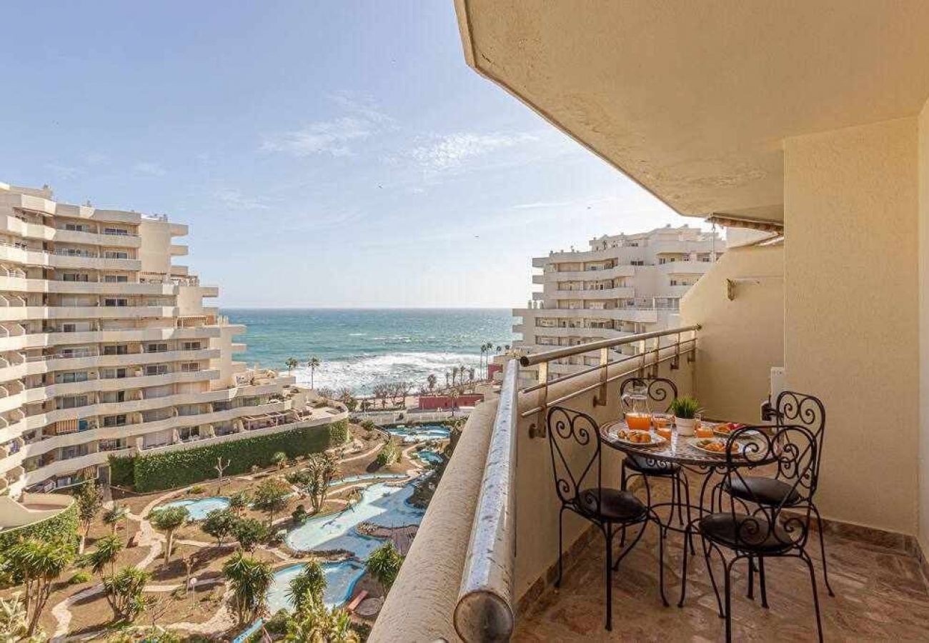 Apartment in Benalmádena - Flat in Benalbeach with sea view and swimming pool 
