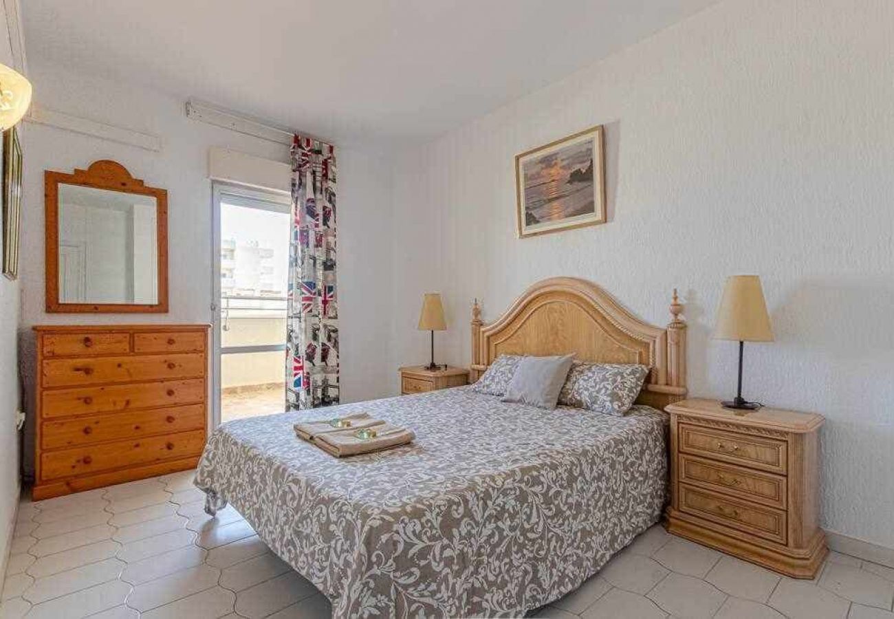 Apartment in Benalmádena - Flat in Benalbeach with sea view and swimming pool 