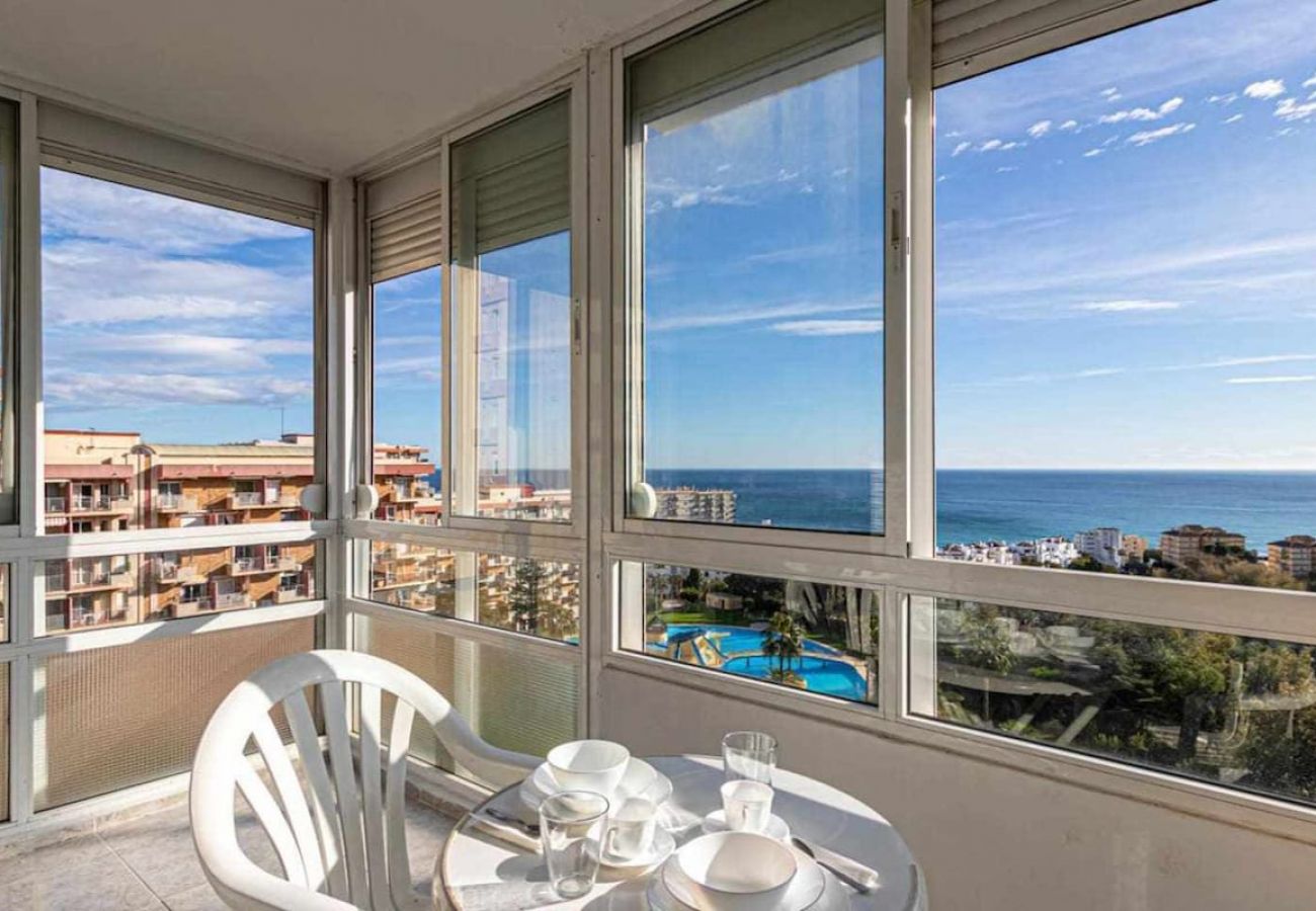 Apartment in Benalmádena - Apartamento para 4 en el centro de Benalmadena 