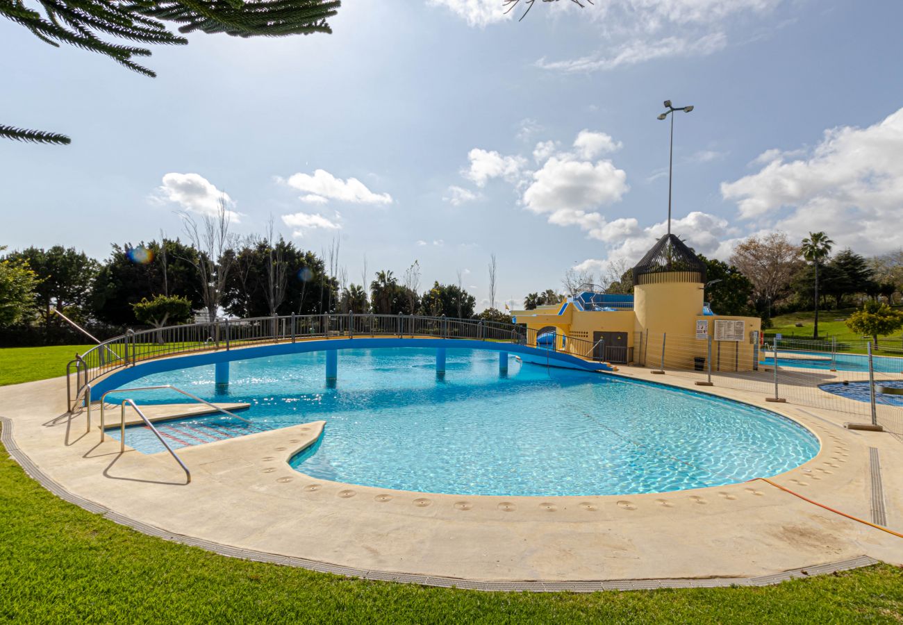Apartment in Benalmádena - Appartment in Minerva with terrace and pools 