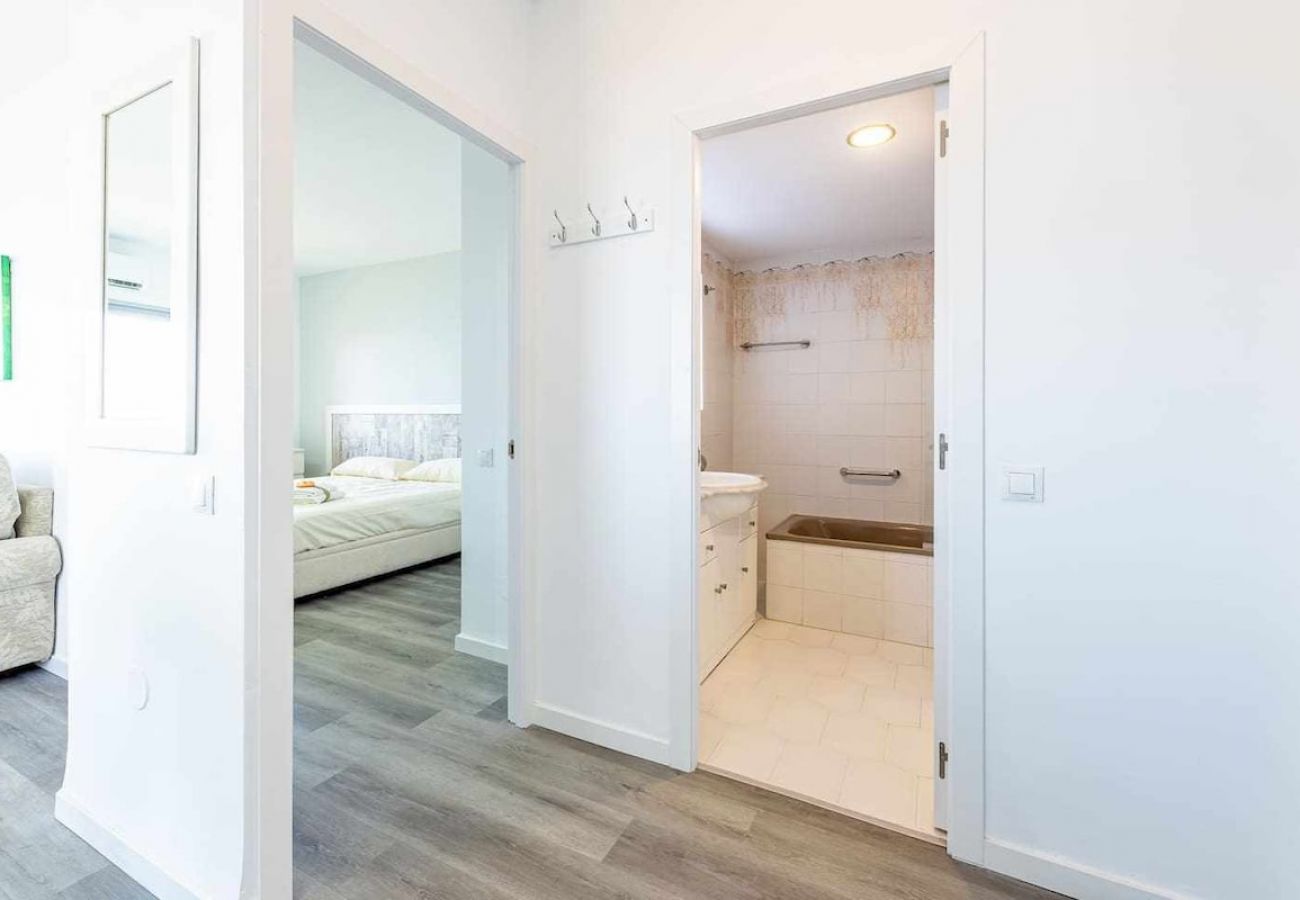 Apartment in Benalmádena - Penthouse with sea views in Benalbeach