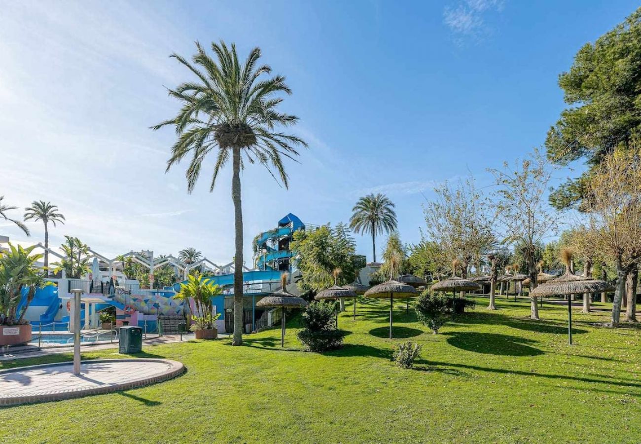 Apartment in Benalmádena - Penthouse with sea views in Benalbeach