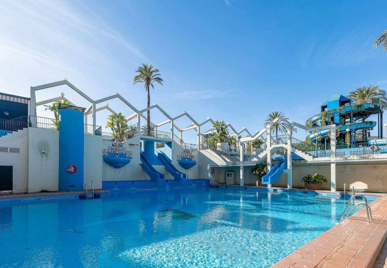 Apartment in Benalmádena - Penthouse with sea views in Benalbeach