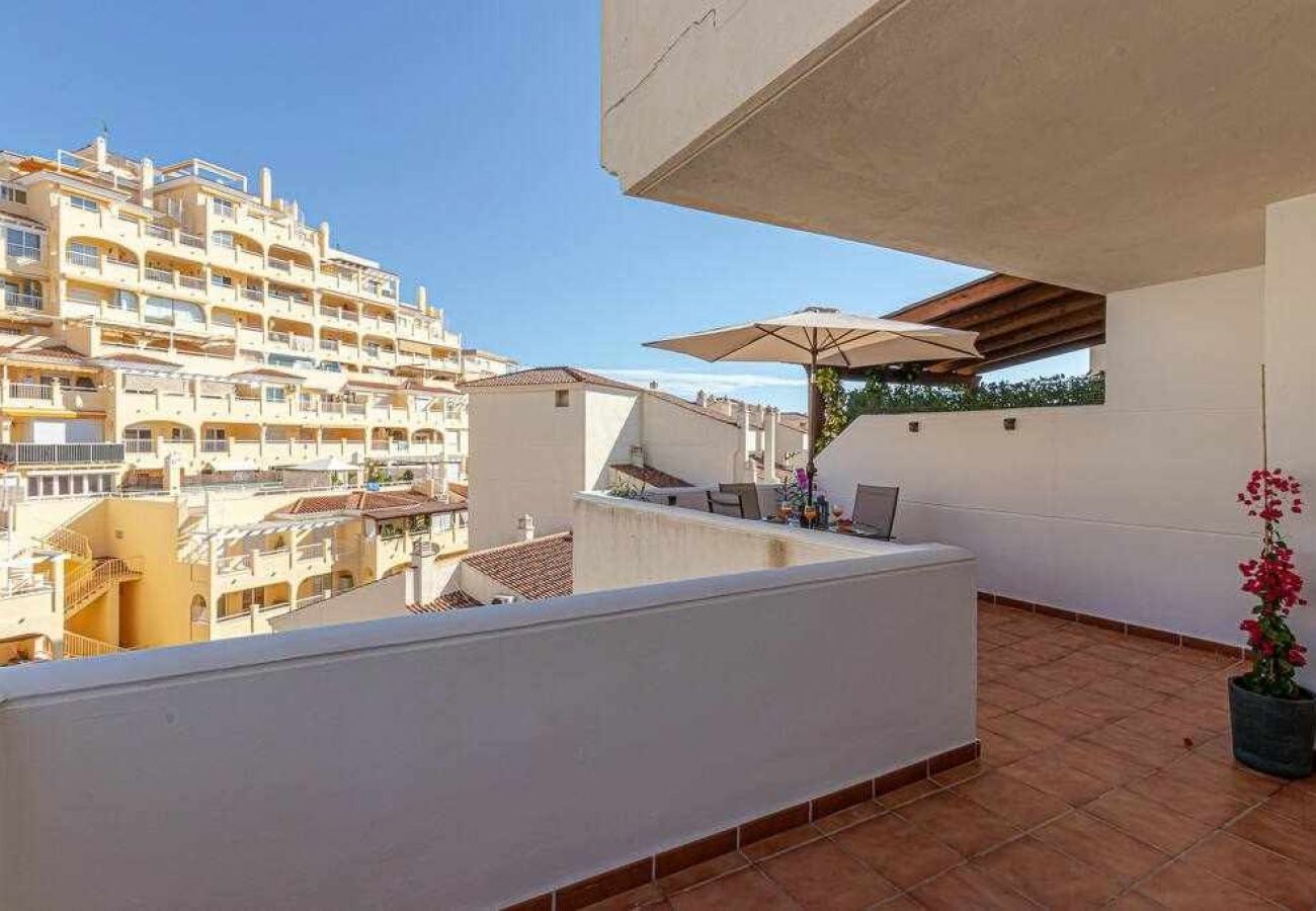 Apartment in Benalmádena - Luxurious apartment in Torrequebrada for 5