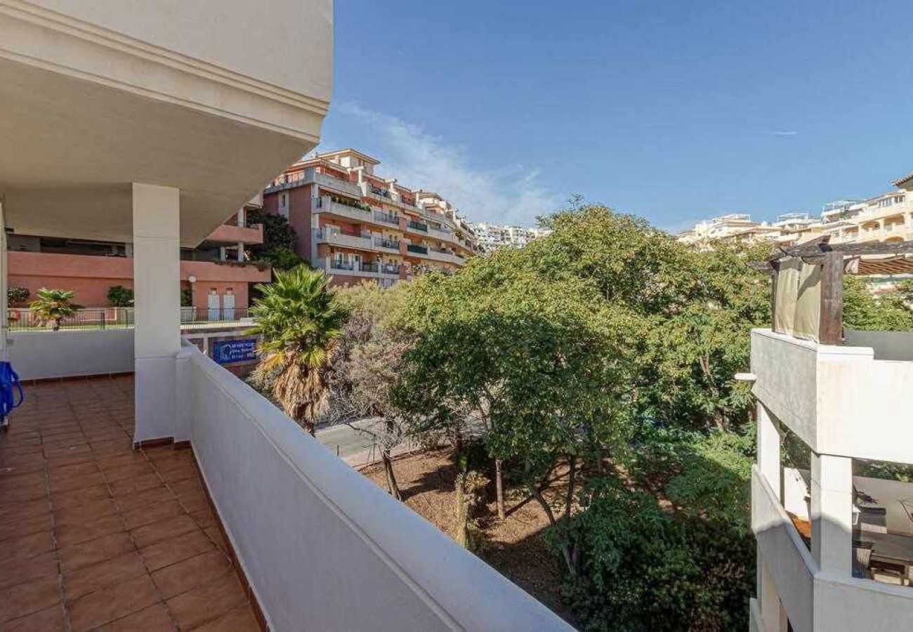 Apartment in Benalmádena - Luxurious apartment in Torrequebrada for 5