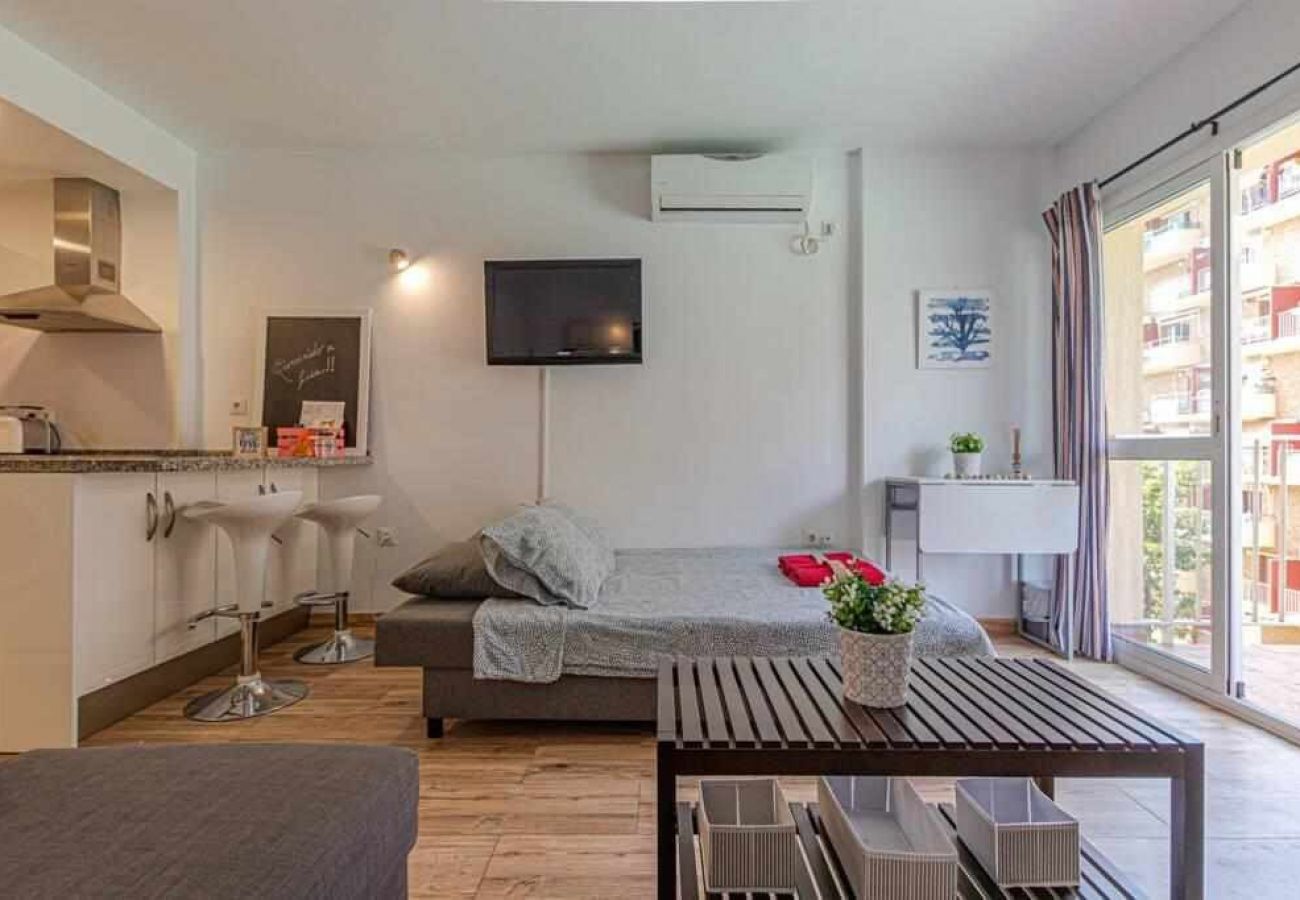 Studio in Benalmádena - Comfortable studio for 2 in Minerva with pools 
