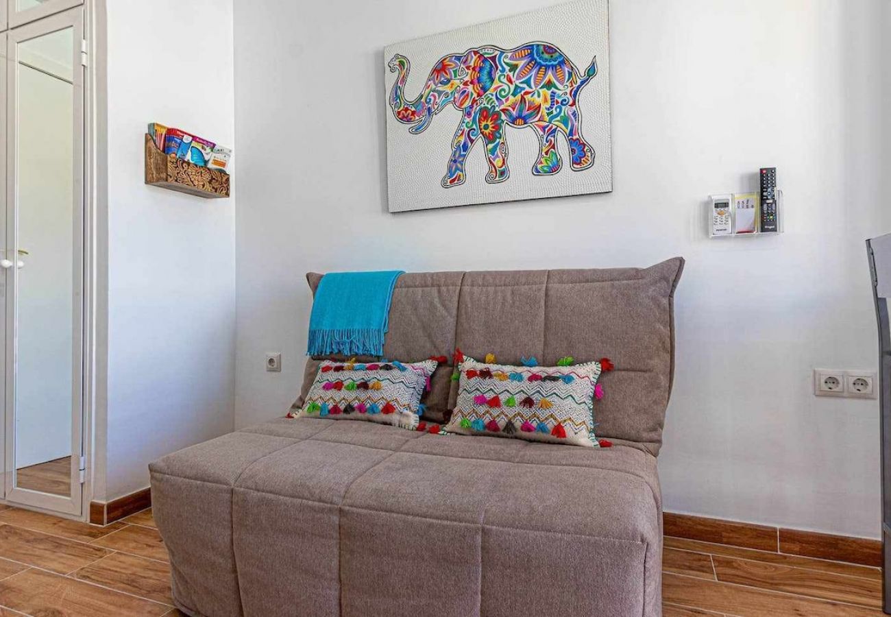 Studio in Benalmádena - Cute studio for 3 near the beach 