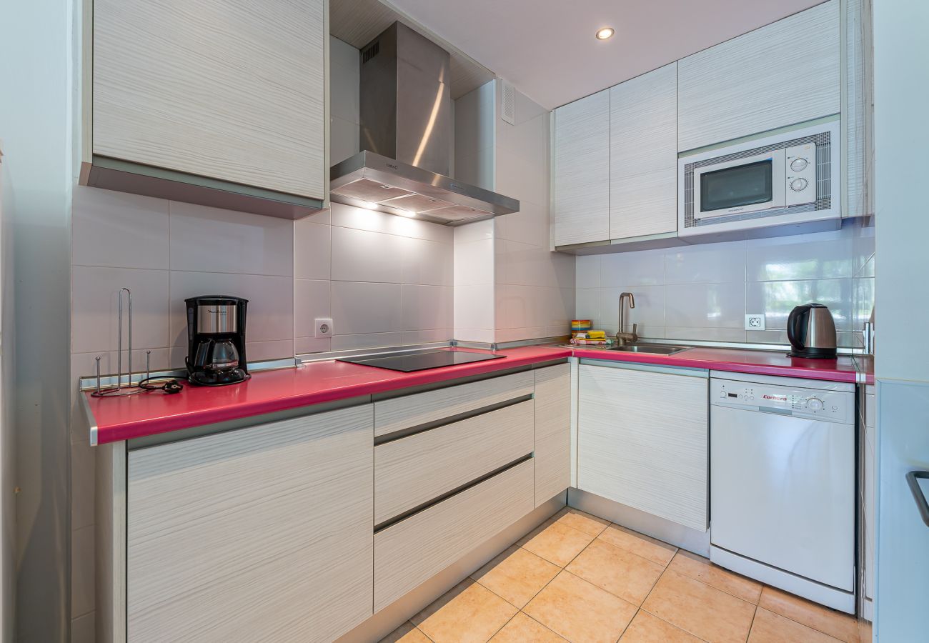 Apartment in Benalmádena - Spacious apartment for 4 people in Benalbeach. 