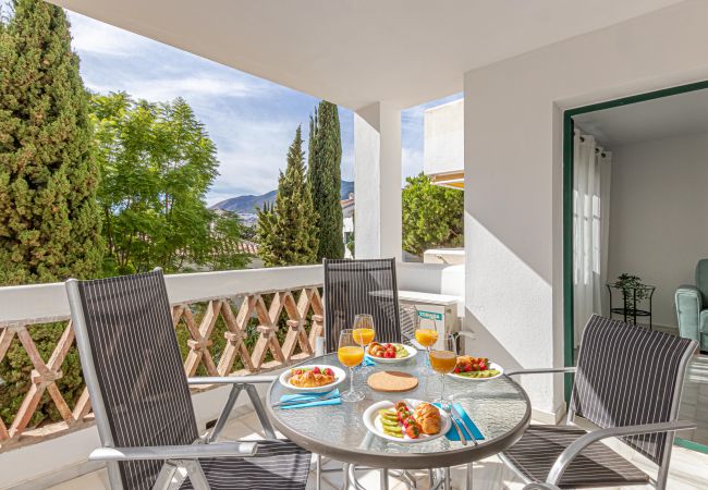  in Benalmádena - Apartment in front of Parque la Paloma with pool 