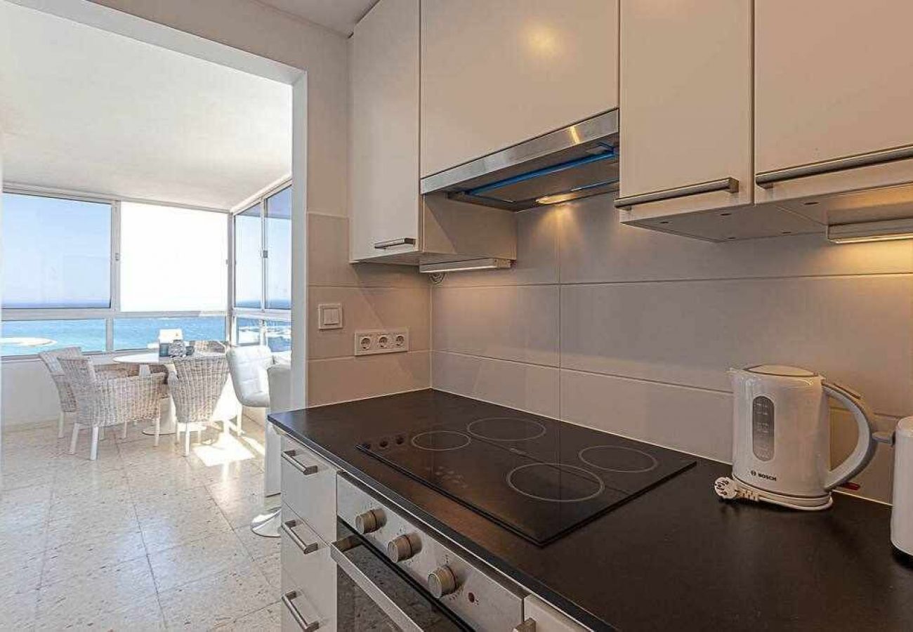 Apartment in Benalmádena - Appartment with sea views + parking