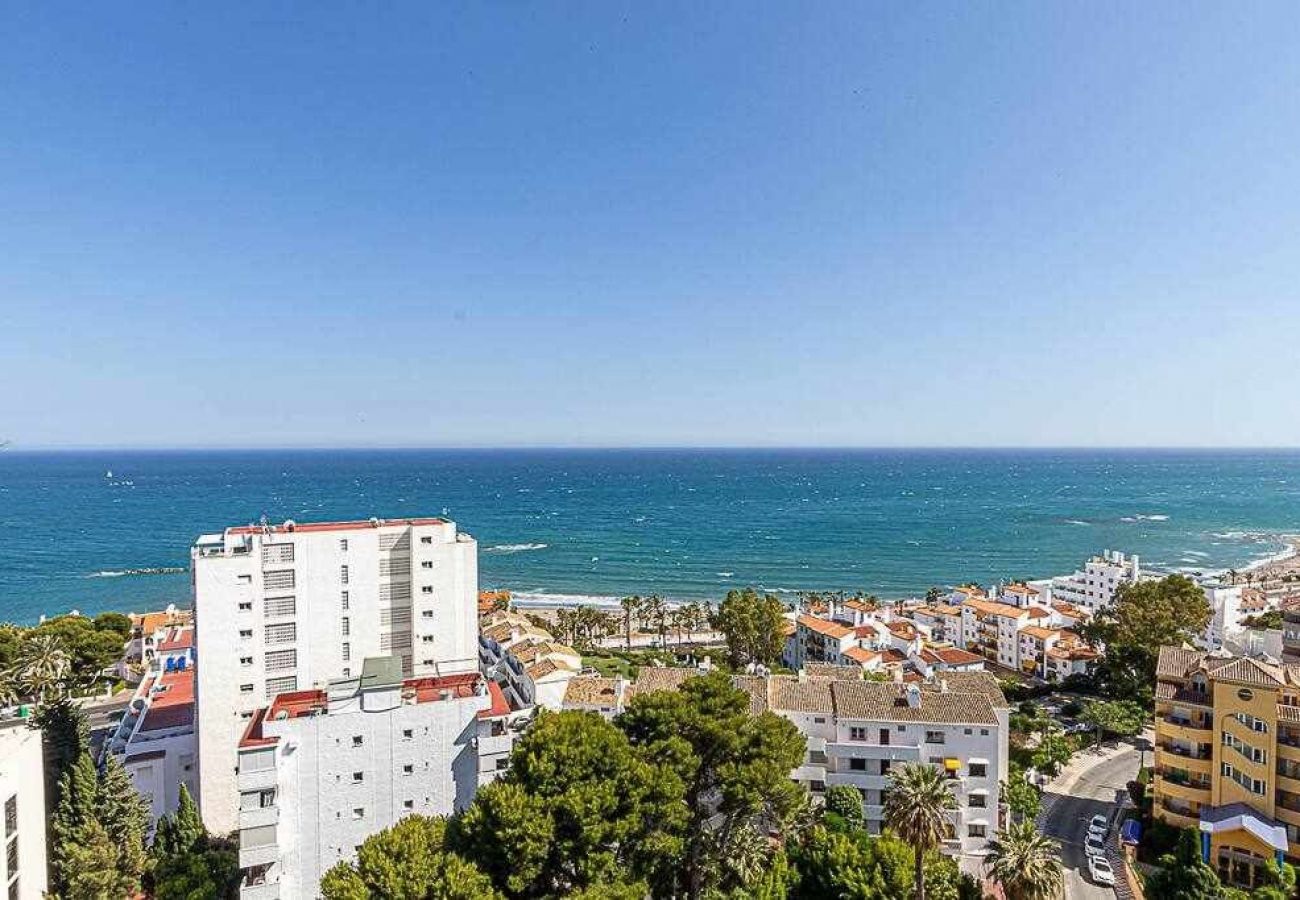 Apartment in Benalmádena - Appartment with sea views + parking