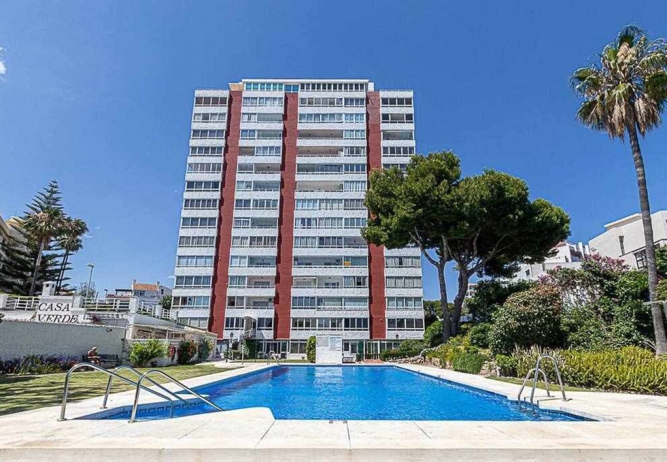 Apartment in Benalmádena - Apartment for 6 with incredible sea views. 