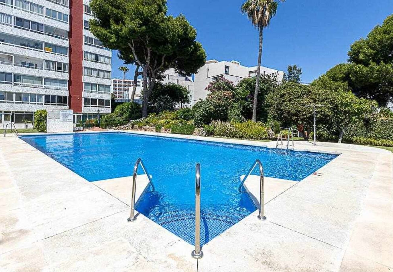 Apartment in Benalmádena - Appartment with sea views + parking