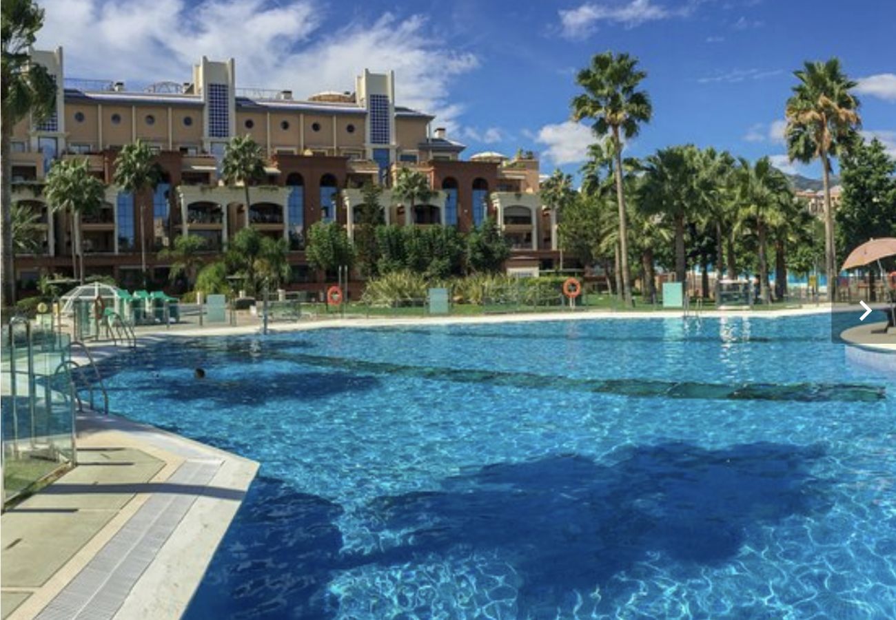Apartment in Benalmádena - BELLAGIO- Elegant appartment for 6 near the beach