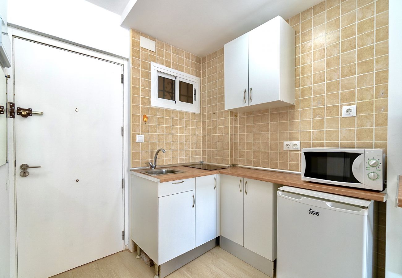 Studio in Benalmádena - Comfortable studio in Ágata with terrace